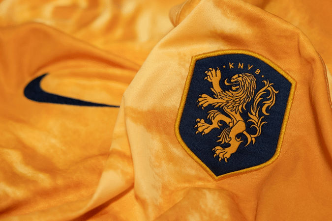 Klaar voor de kickoff? Alles over het Nederlands Elftal Shirt!